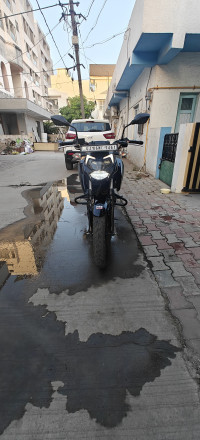 Black TVS Apache RTR 160 BS VI