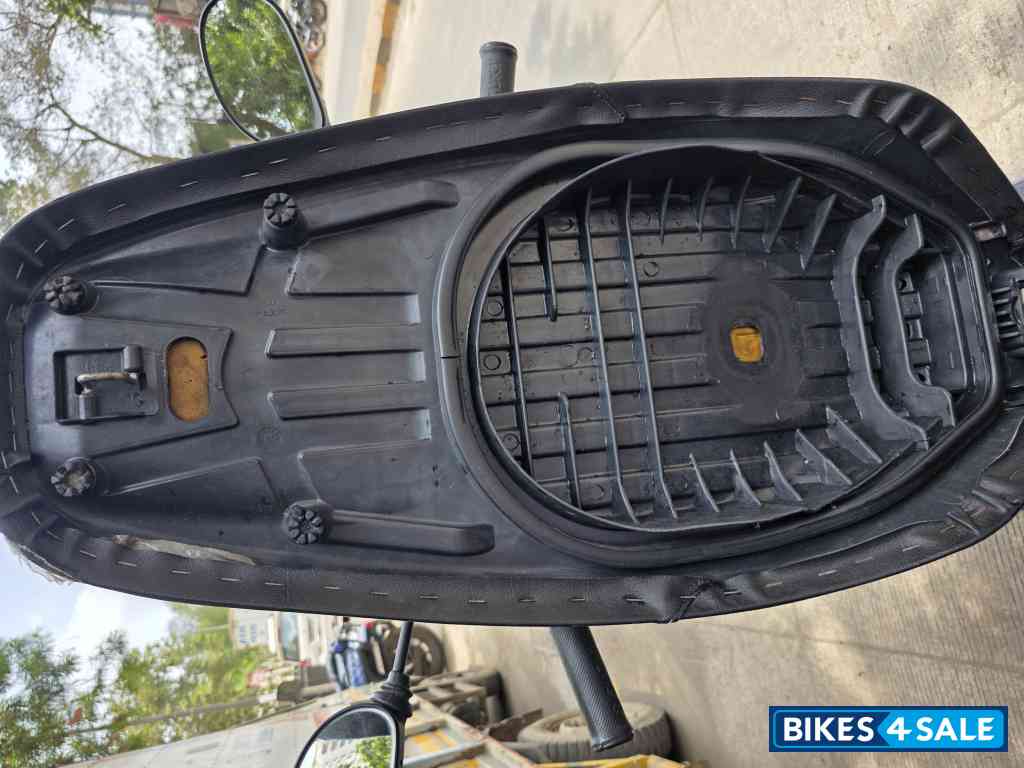 Metallic Black Suzuki Access 125