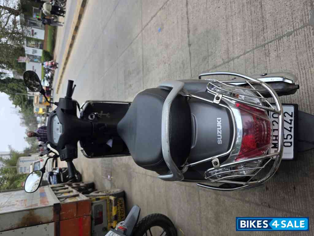 Metallic Black Suzuki Access 125