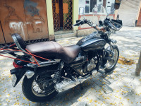 Bajaj Avenger Cruise 220 BS6