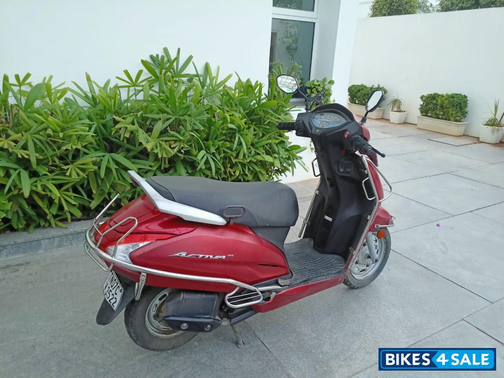 Red Honda Activa 6G Dlx Red Honda Activa 6G Dlx