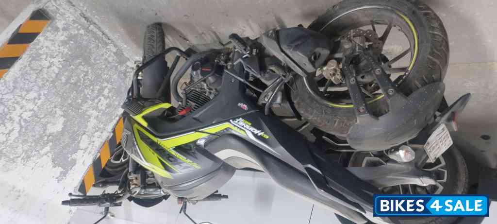 Honda CB Hornet 160R Honda CB Hornet 160R
