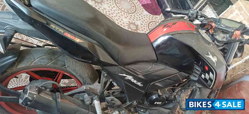 TVS Apache RTR 160 4V BS6