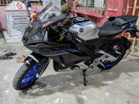 Yamaha R15M