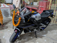 Yamaha R15M
