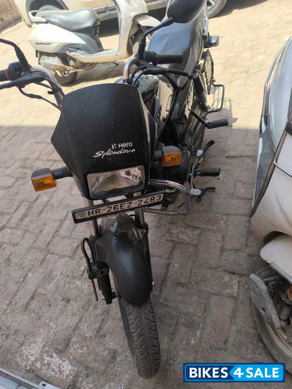 Black Hero Splendor Plus