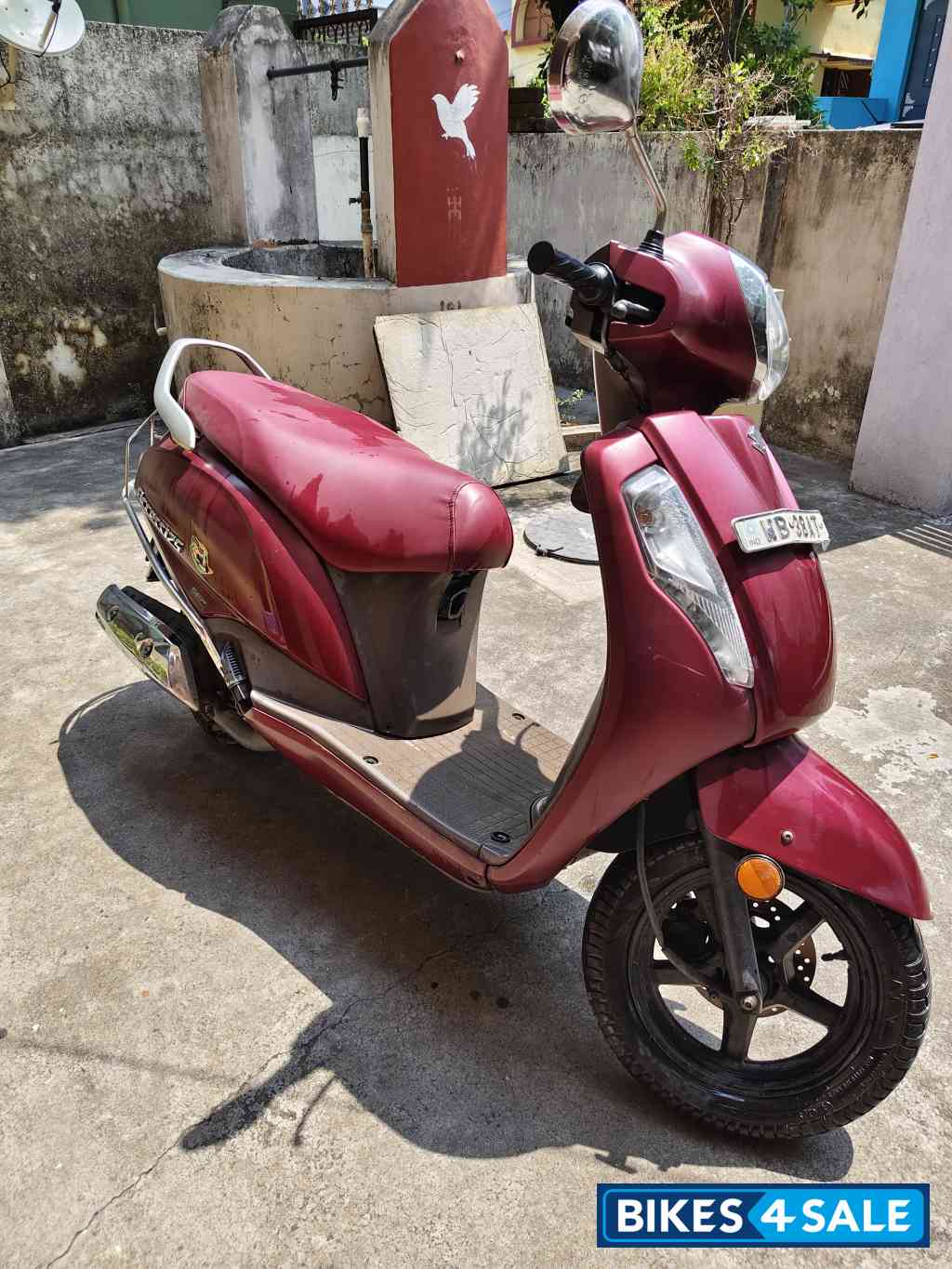Ming Red Suzuki Access 125 Special Edition Ming Red Suzuki Access 125 Special Edition