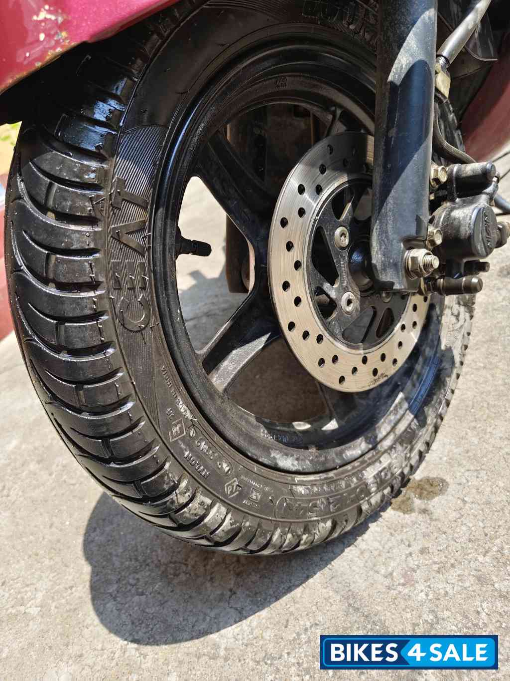 Ming Red Suzuki Access 125 Special Edition Ming Red Suzuki Access 125 Special Edition