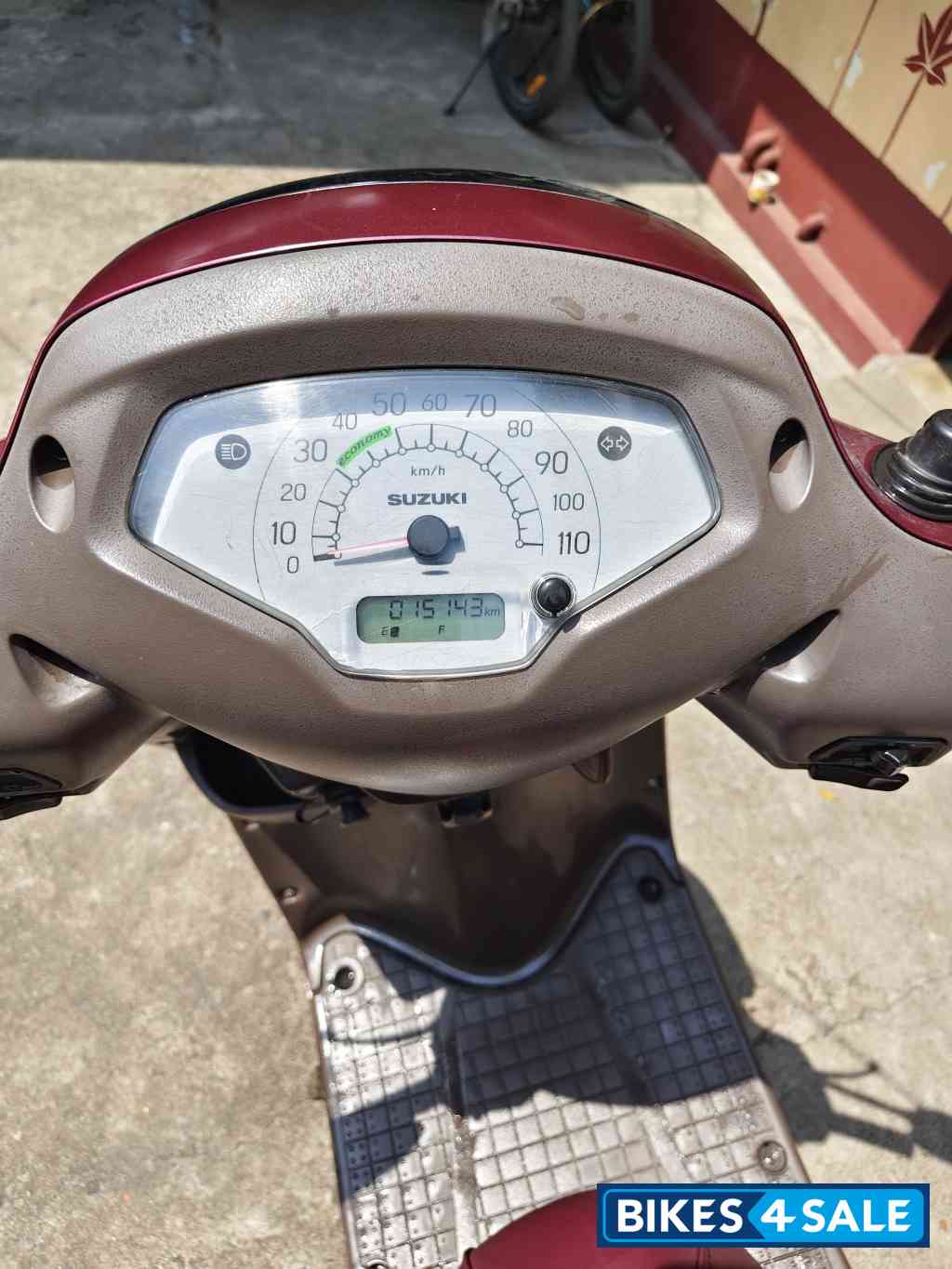 Ming Red Suzuki Access 125 Special Edition Ming Red Suzuki Access 125 Special Edition