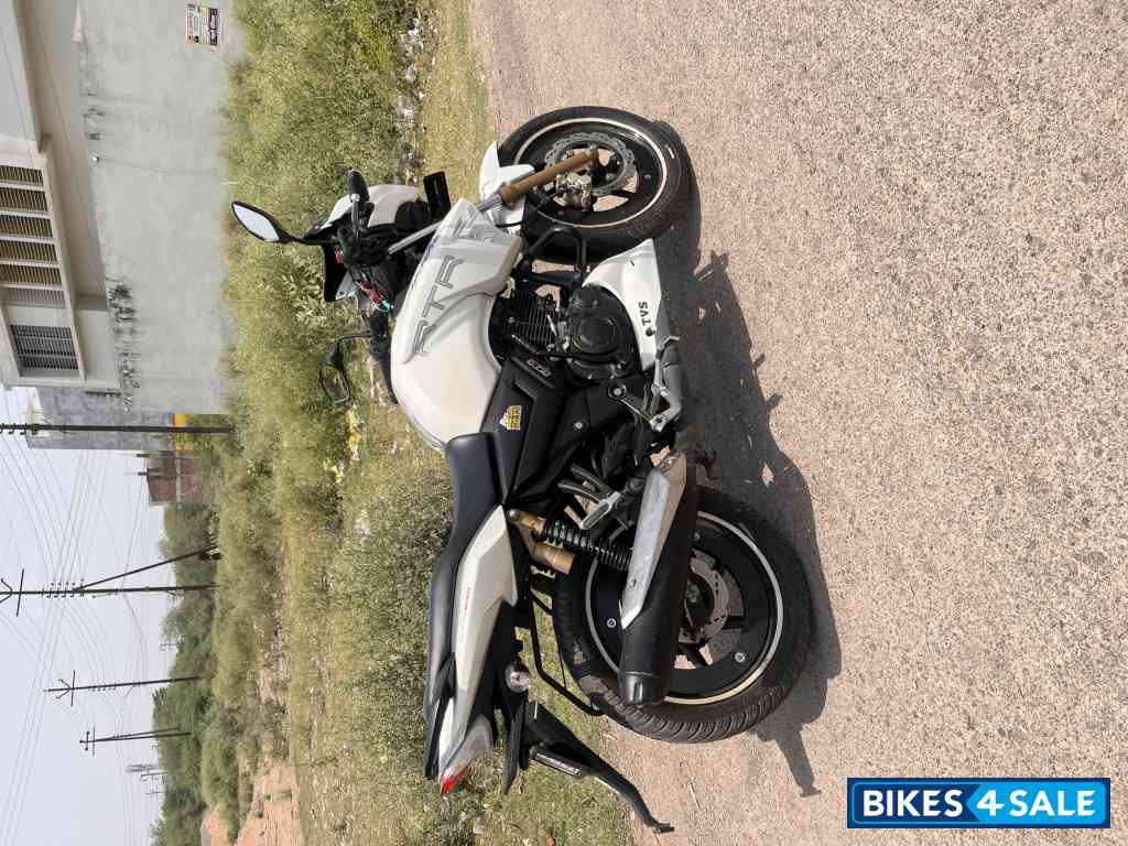 TVS Apache RTR 180 TVS Apache RTR 180