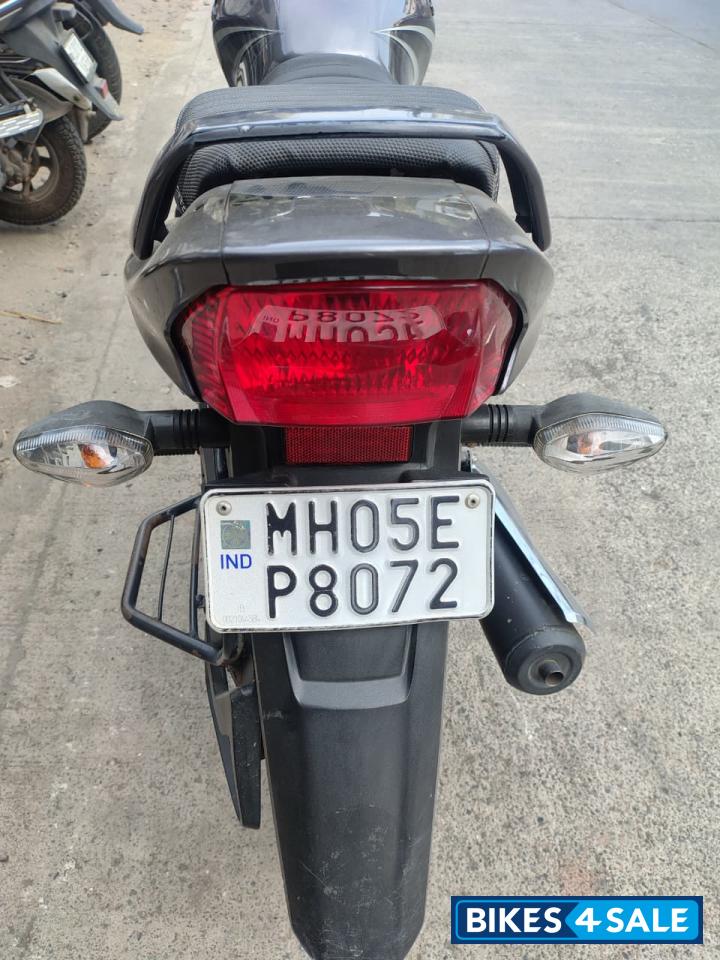 Grey Honda Shine BS6 Grey Honda Shine BS6