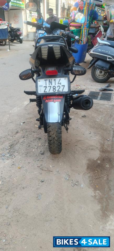 Black Bajaj Pulsar 125 Neon Disc Single Seat Black Bajaj Pulsar 125 Neon Disc Single Seat