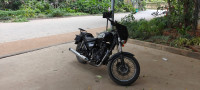 Black Royal Enfield Thunderbird 500