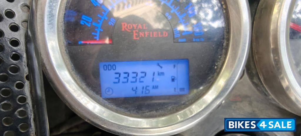 Black Royal Enfield Thunderbird 500 Black Royal Enfield Thunderbird 500