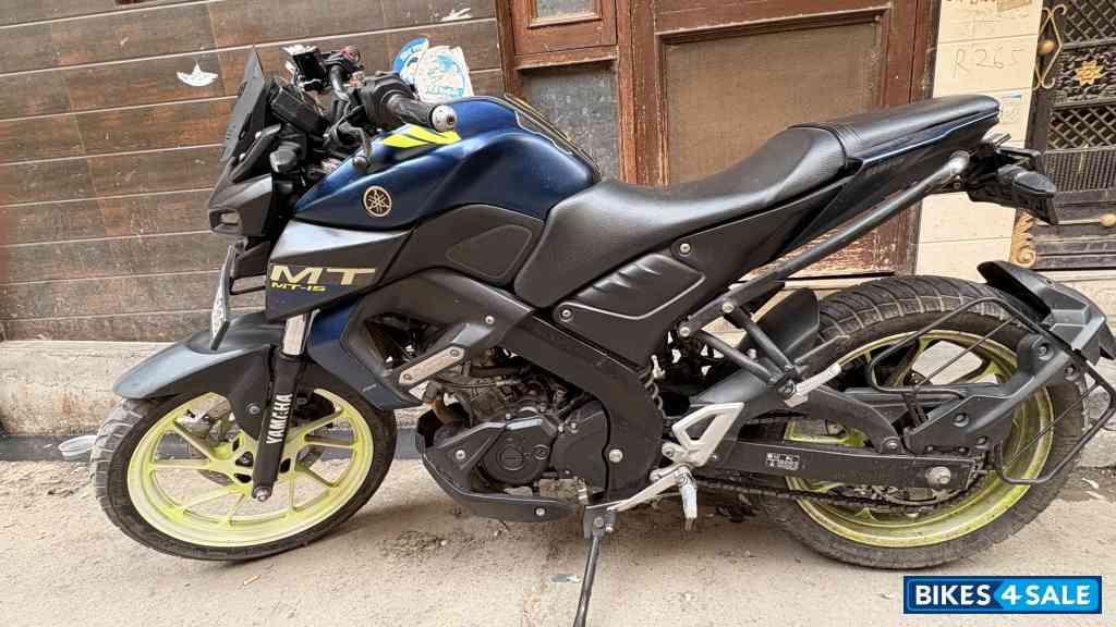 Yamaha MT-15