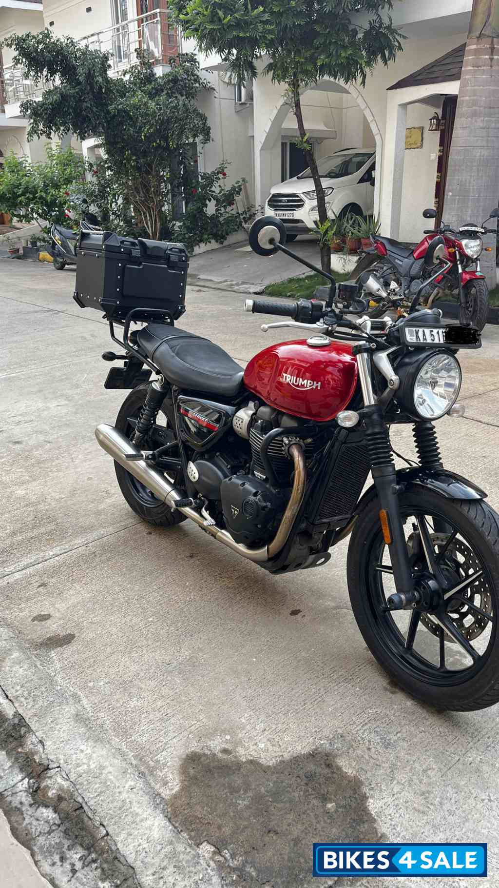 Triumph Street Twin