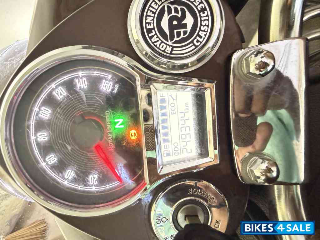 Bronze Royal Enfield Classic Chrome Bronze Royal Enfield Classic Chrome
