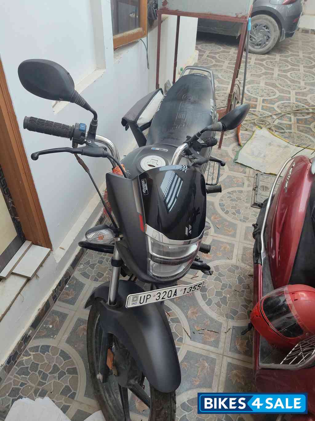 Hero Super Splendor XTEC