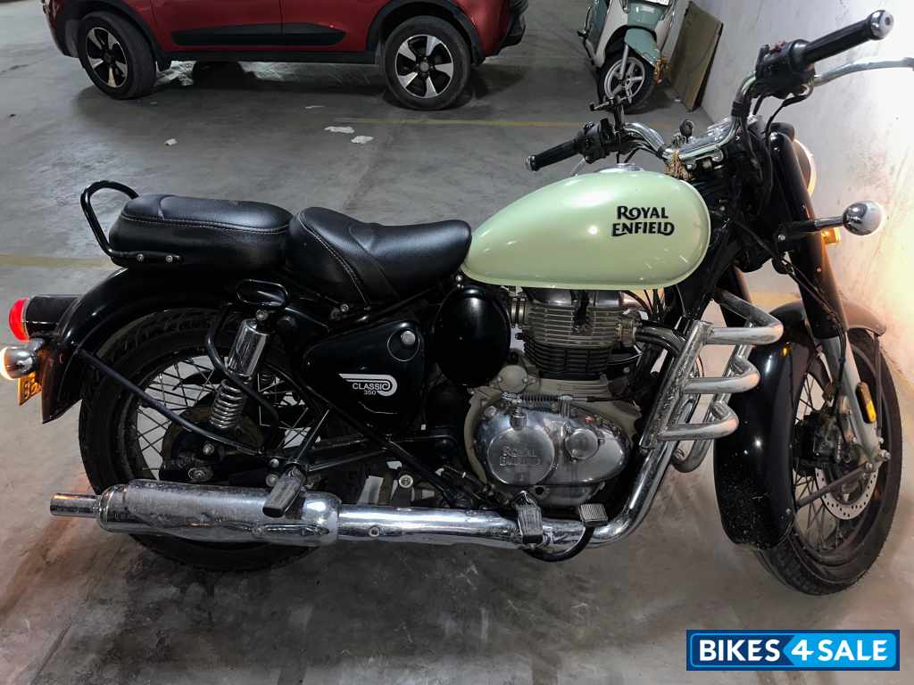 Royal Enfield Classic 350 Redditch Green