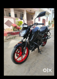TVS Apache RTR 160 4V BS6