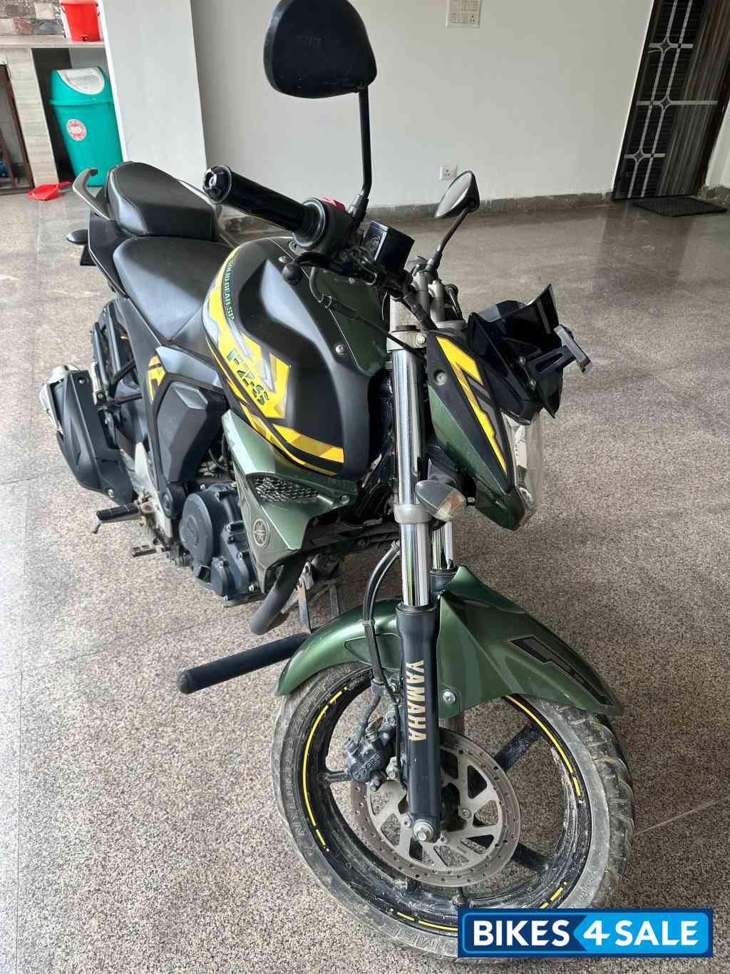 Yamaha FZ-S FI V2