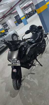 Suzuki Intruder 150 FI 2019 Model