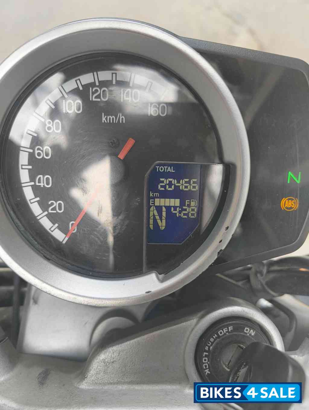 Honda CB350 DLX