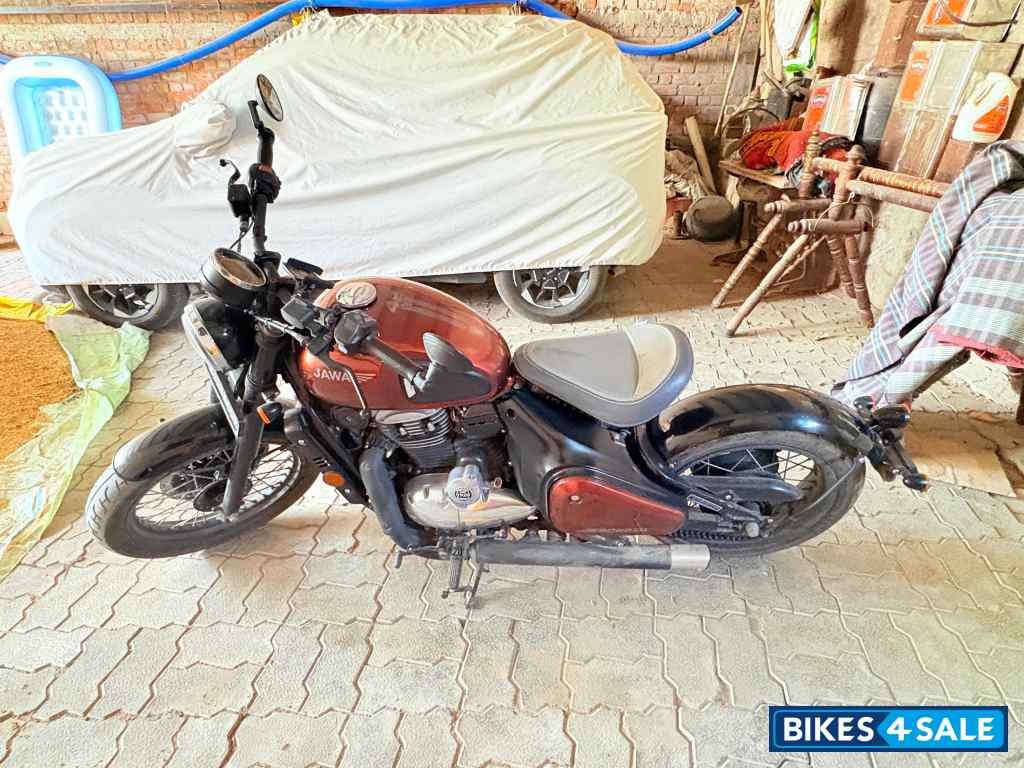 Mystic Copper Jawa 42 Bobber Dual Channel ABS