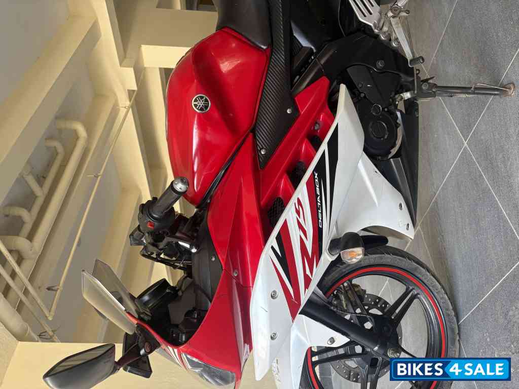 Red Yamaha YZF R15 V2