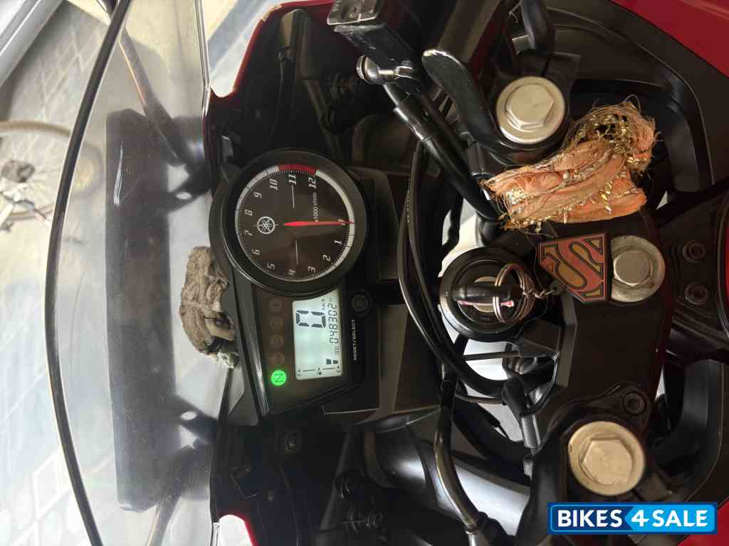 Red Yamaha YZF R15 V2