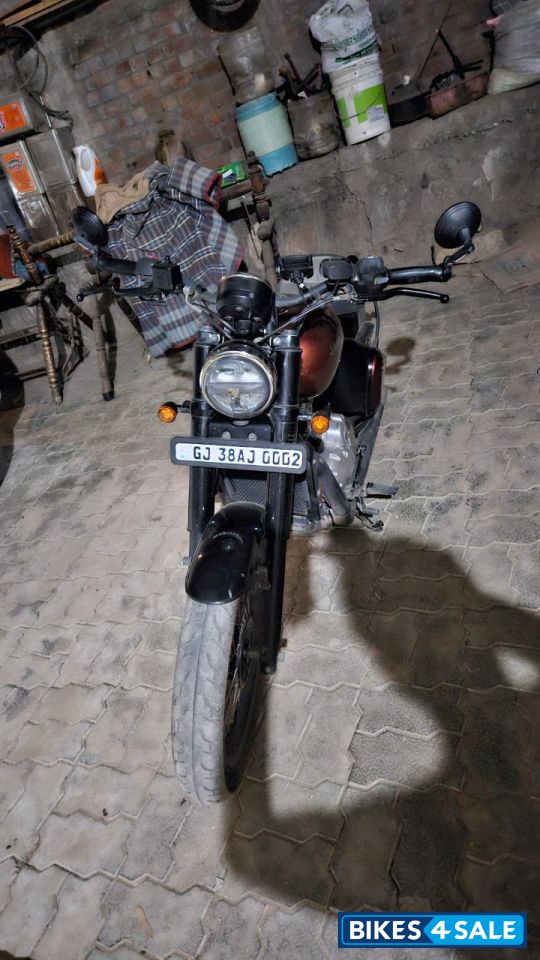 Jawa 42 Bobber Red Sheen