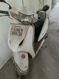 White Honda Activa