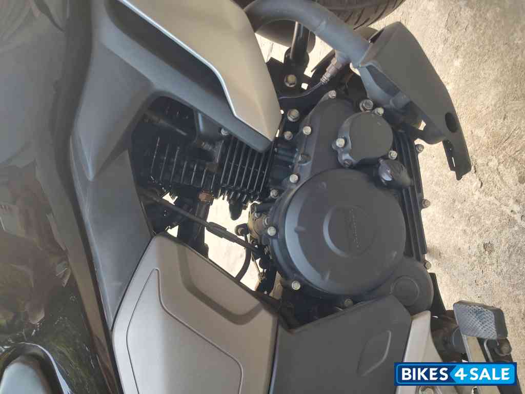 Black Yamaha FZ FI V3 BS6 Black Yamaha FZ FI V3 BS6