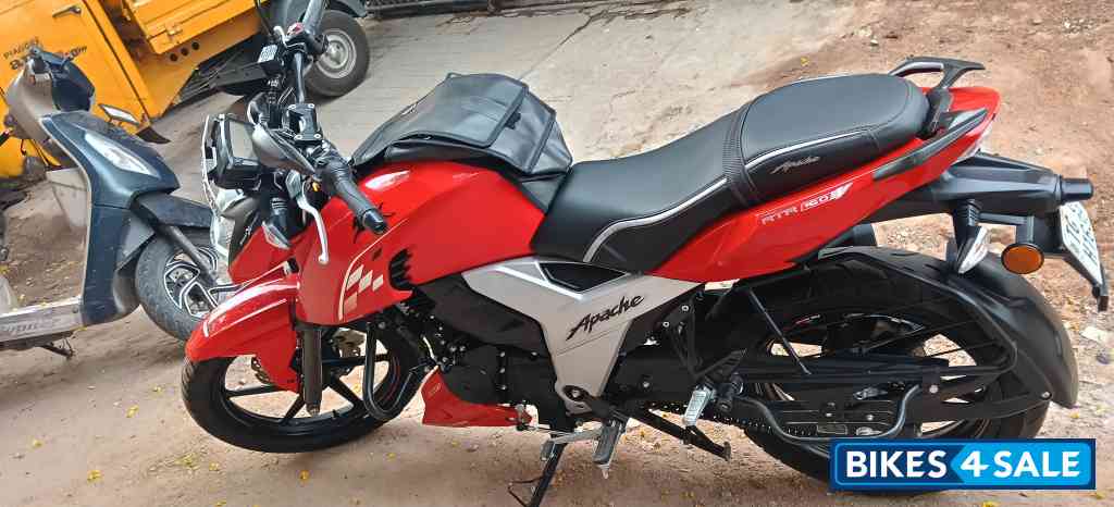Red TVS Apache RTR 160 4V BS6 Red TVS Apache RTR 160 4V BS6