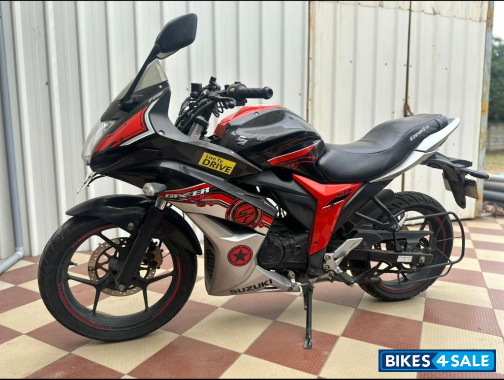 Suzuki Gixxer SF SP
