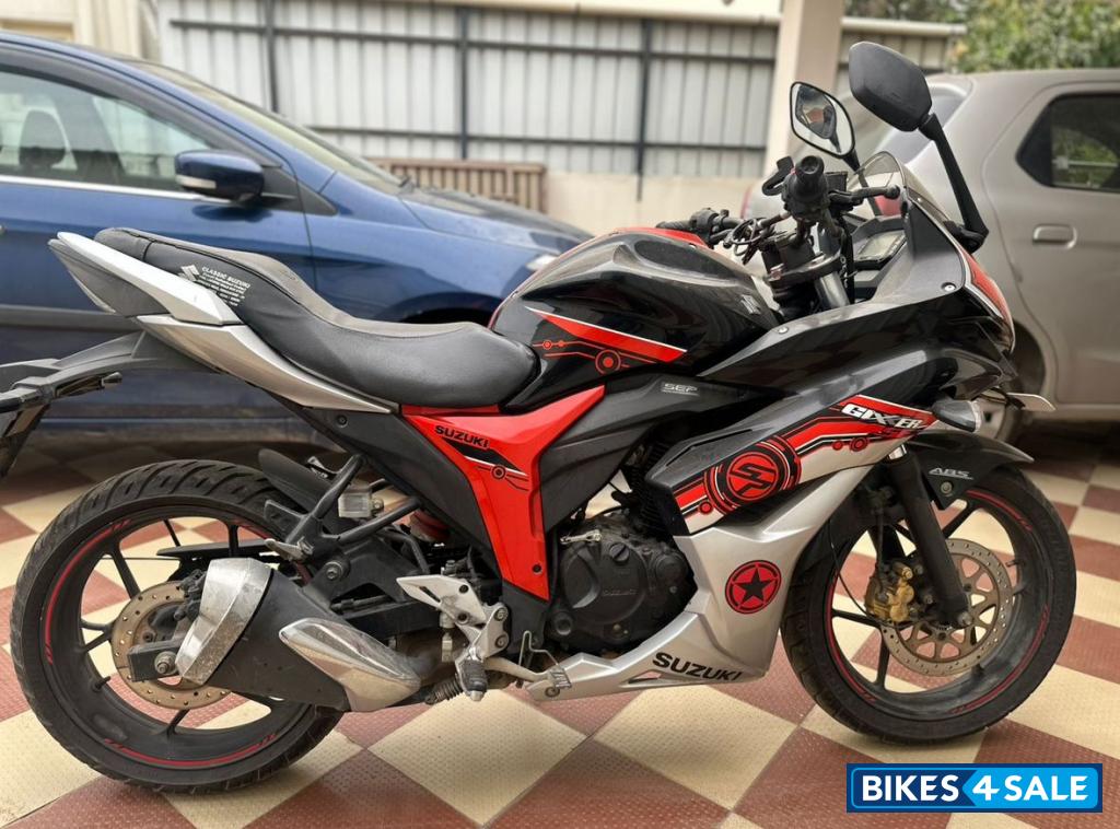 Suzuki Gixxer SF SP