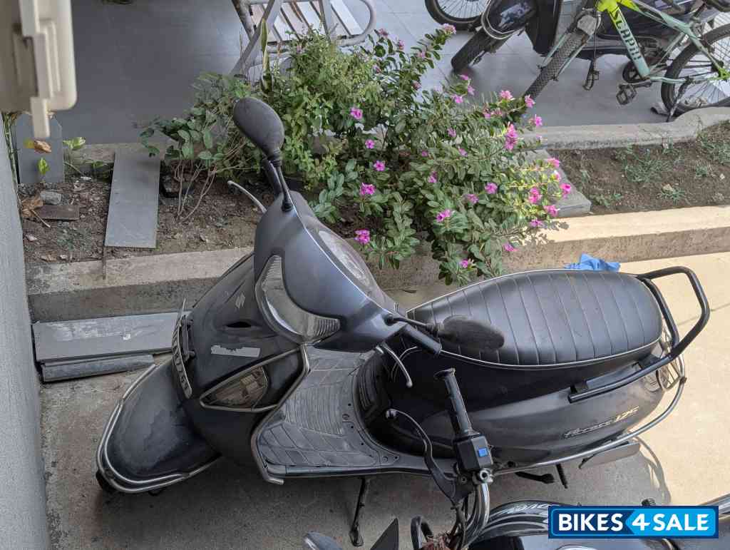Grey Suzuki Access 125