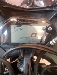 Vivid Magenta Yamaha R15 V4