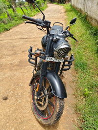 Royal Enfield Classic Stealth Black 2024 Model