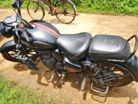 Black Royal Enfield Classic Stealth Black