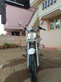 Bajaj Avenger Cruise 220 BS6