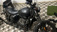 Yezdi Roadster Dark 2022 Model