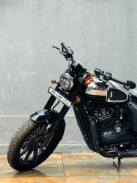 Chrome Black Dual Jawa 42 Bobber Black Mirror