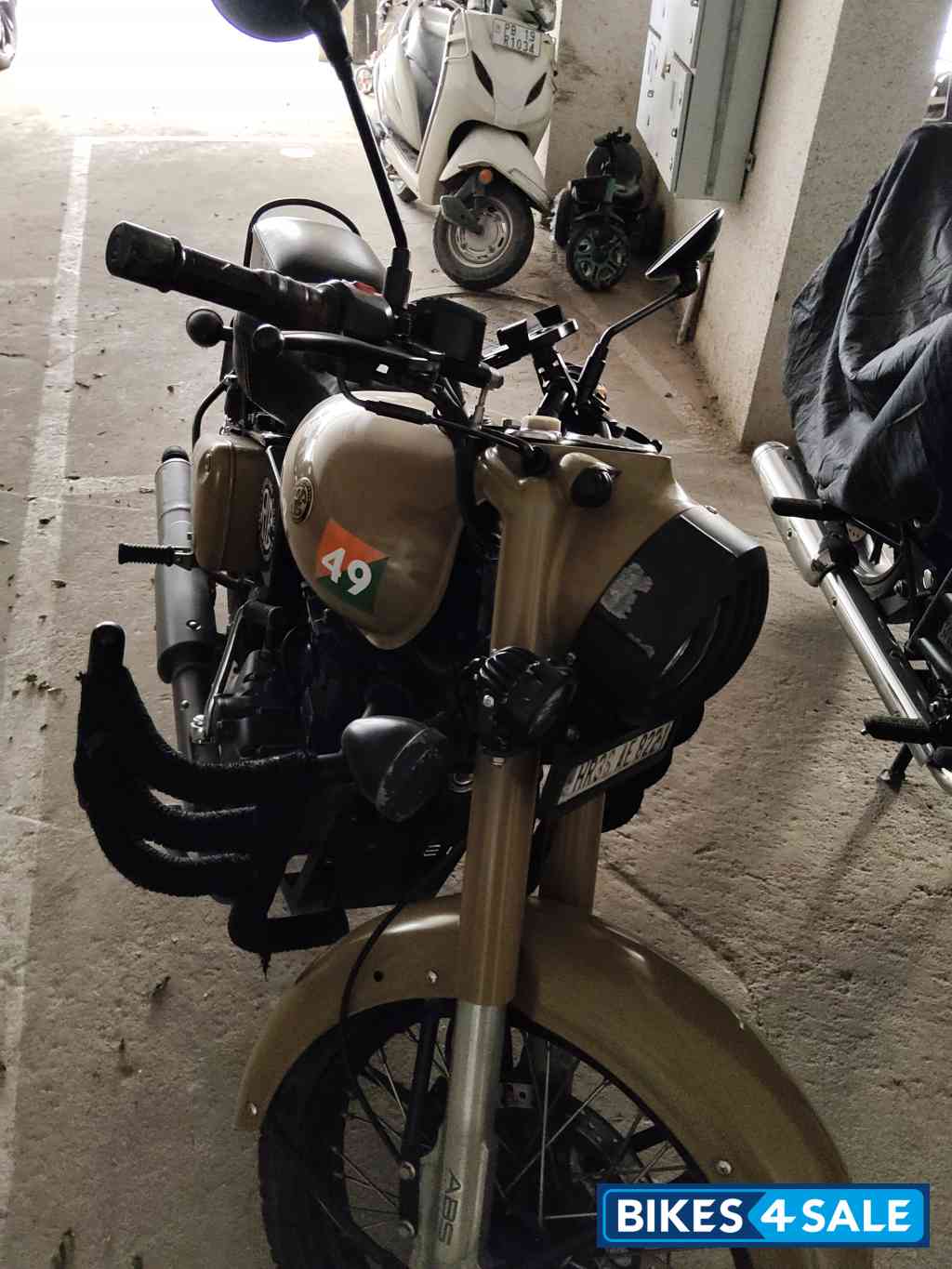 Sand Royal Enfield Classic Signals Stormrider Sand