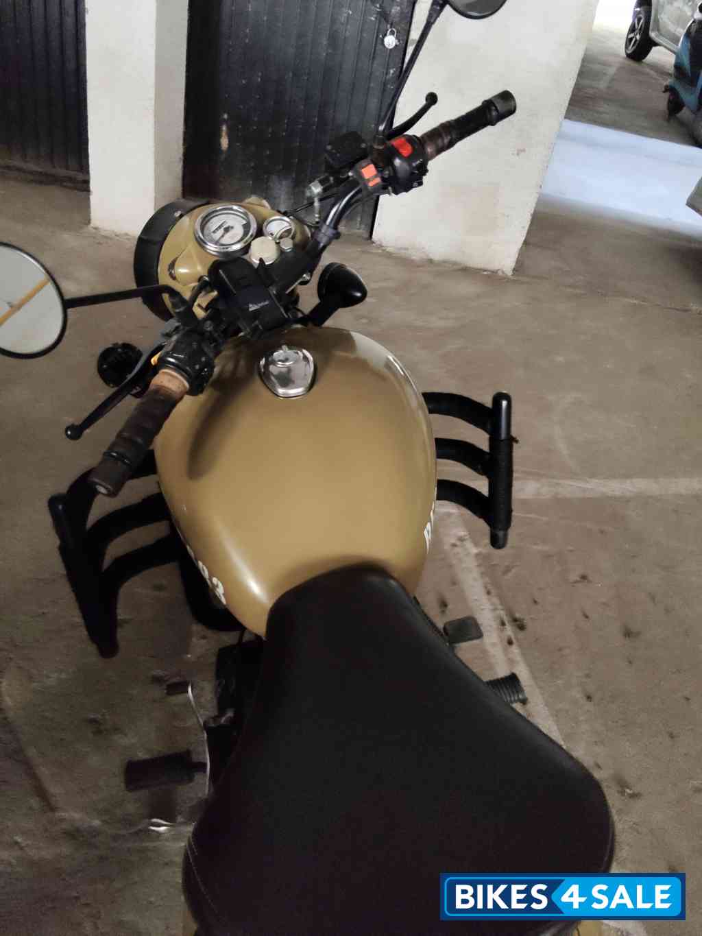 Sand Royal Enfield Classic Signals Stormrider Sand Sand Royal Enfield Classic Signals Stormrider Sand