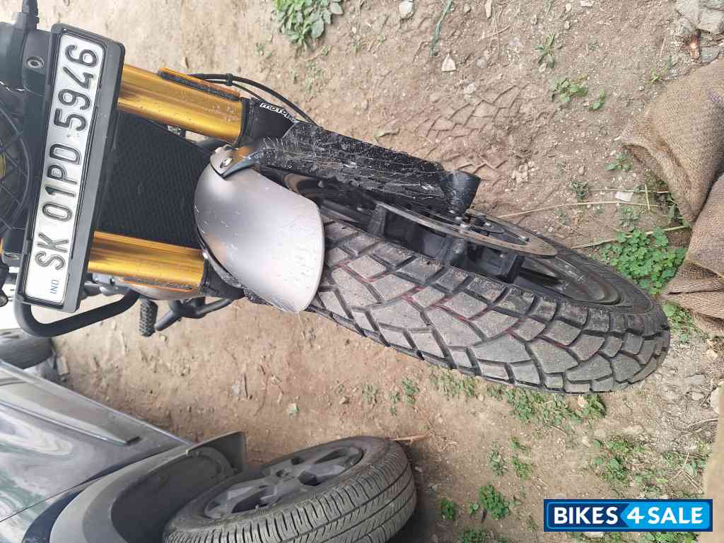 Triumph Scrambler 400 X 2025