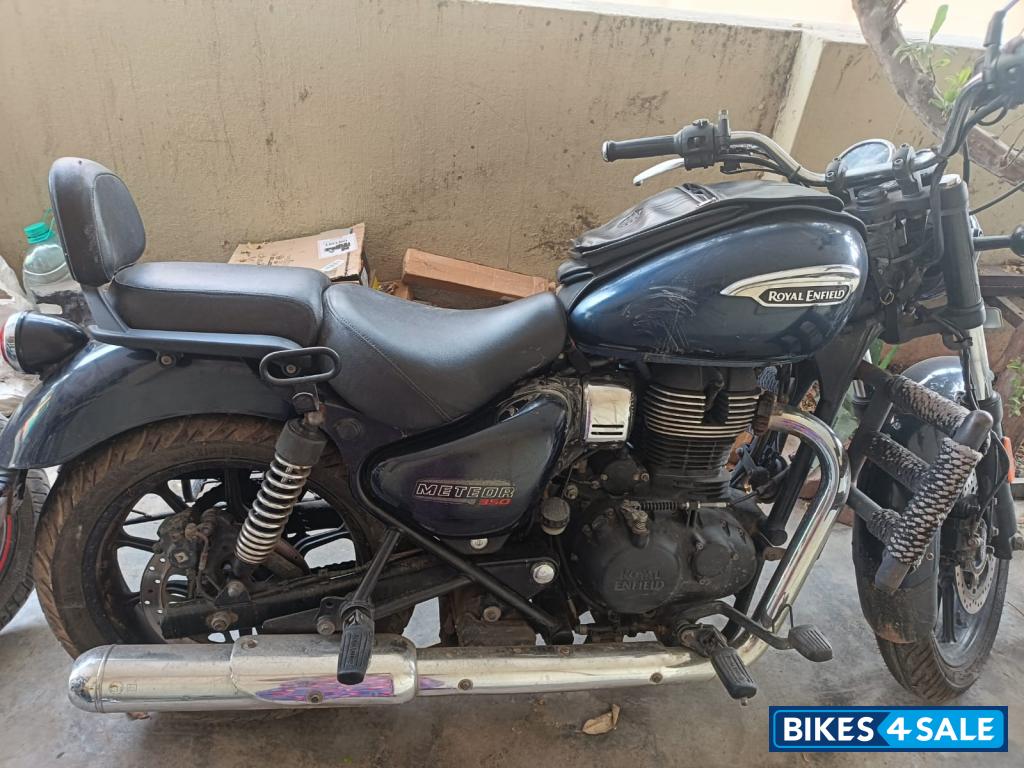 Royal Enfield Meteor 350 Stellar Royal Enfield Meteor 350 Stellar