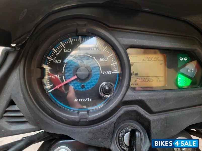 Metallic Geny Grey Honda Shine 125 Disc Metallic Geny Grey Honda Shine 125 Disc