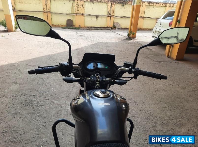 Metallic Geny Grey Honda Shine 125 Disc Metallic Geny Grey Honda Shine 125 Disc