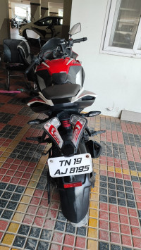 Bajaj Pulsar RS 200 ABS